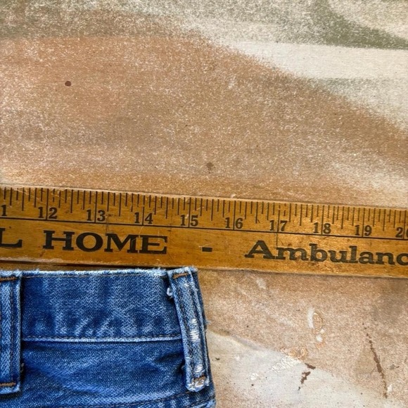 Vintage made in the USA dark wash wrangler jeans Measure 30x30 - Picture 5 of 6